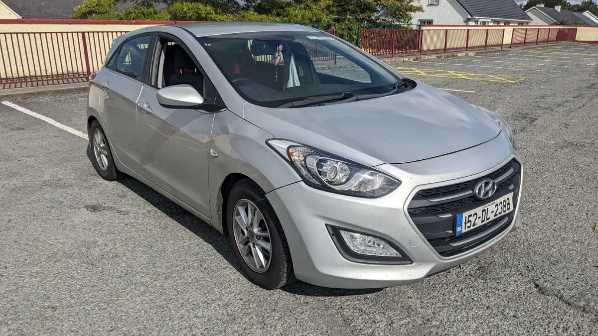 Hyundai i30 1.6 Diesel Deluxe 152 - Image 1