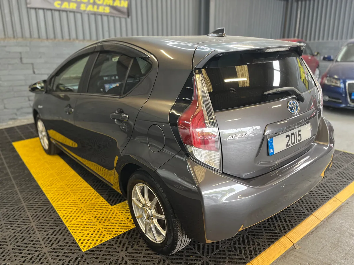 Toyota Aqua 2015 - Image 5