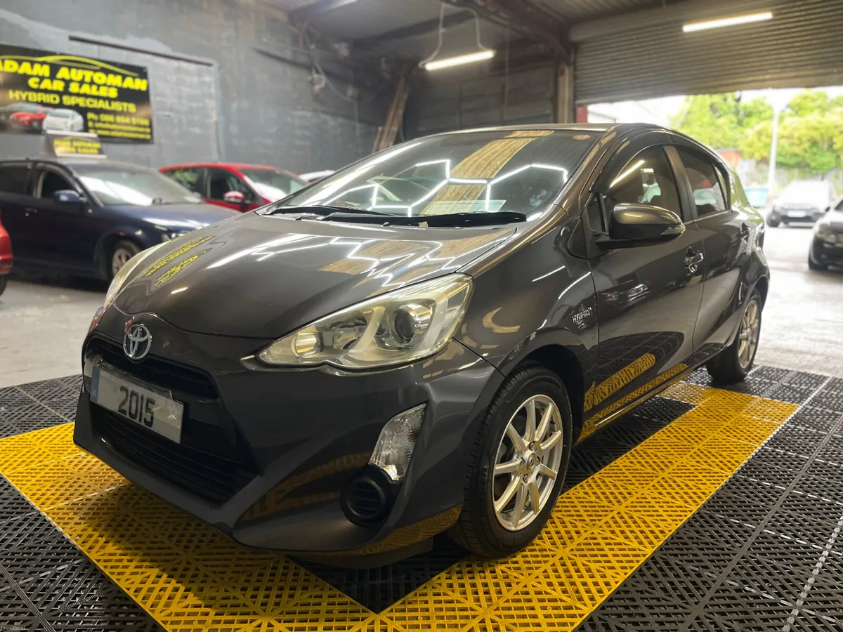 Toyota Aqua 2015 - Image 2
