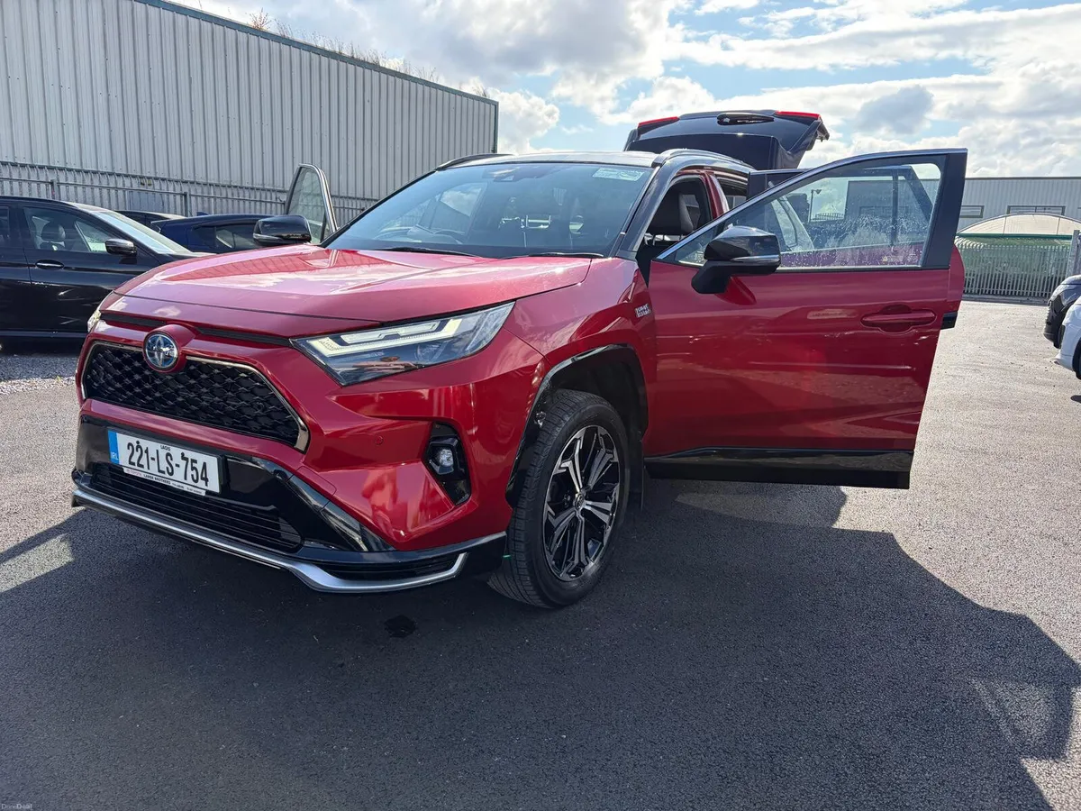 2022 Toyota RAV4 PLUG IN HYBRID AUTOMATIC LEATHER - Image 5