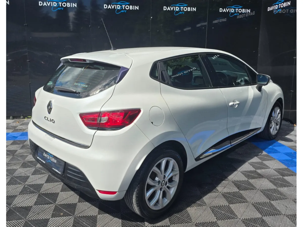 Renault Clio IV DYNAMIQUE NAV TCE - Image 5