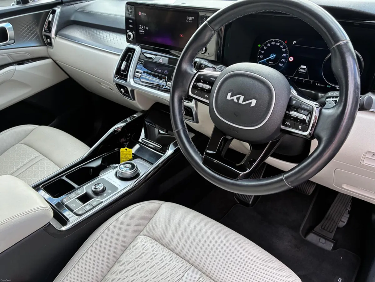 Kia Sorento PHEV K3 5DR AU AUTO - Image 4