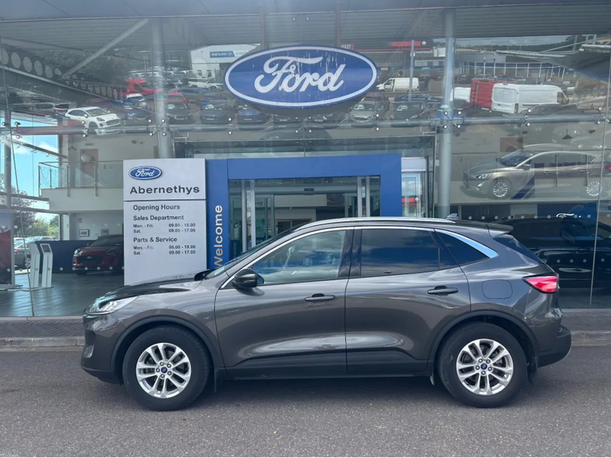 Ford Kuga TITANIUM 1.5 TD 120 S6.2 M6 F 4DR - Image 1