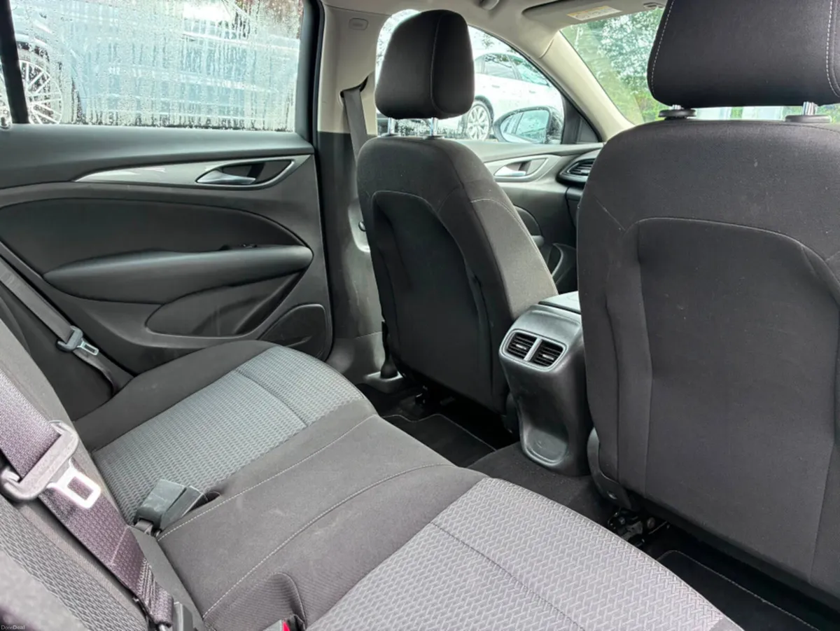 Opel Insignia GRAND SC 1.5 - Image 6