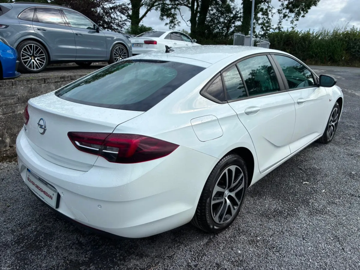 Opel Insignia GRAND SC 1.5 - Image 2