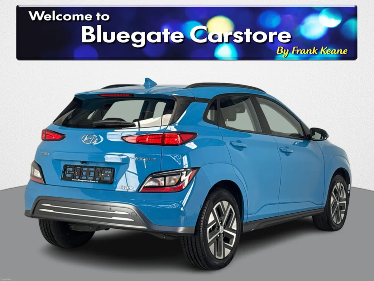 Hyundai KONA SE CONNECT EV **FULL BLACK CLOTH INTE - Image 4