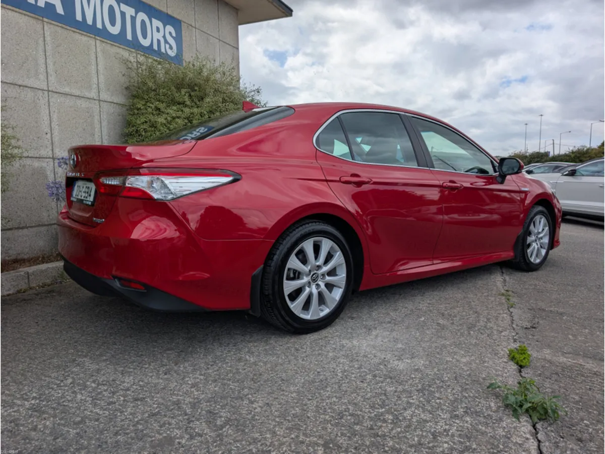 Toyota Camry SOL AUTOMATIC HYBRID 2.5 PETROL//FULL - Image 6