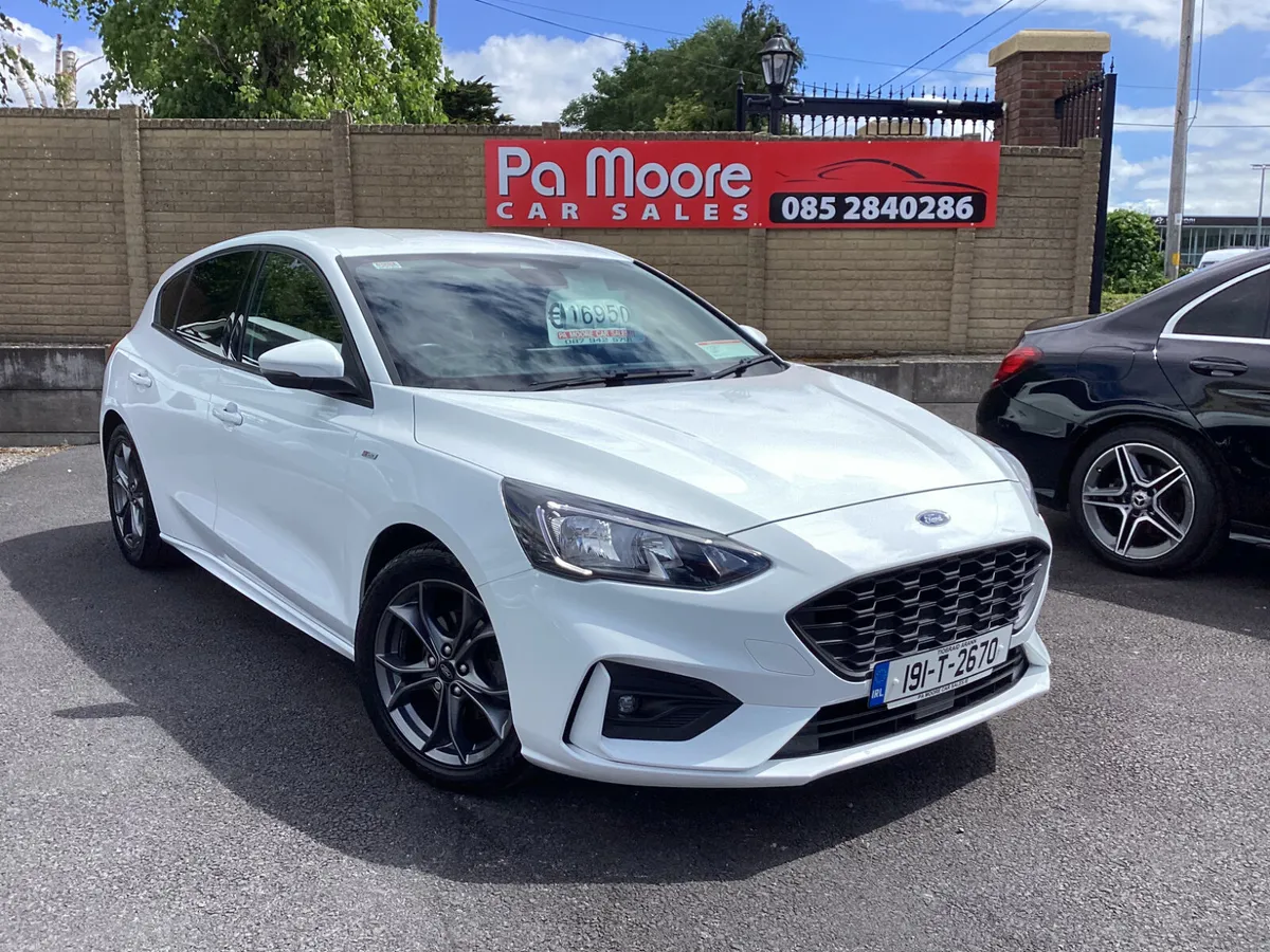 Ford Focus ST Line ** €73 p/w * F.S.H - Image 2
