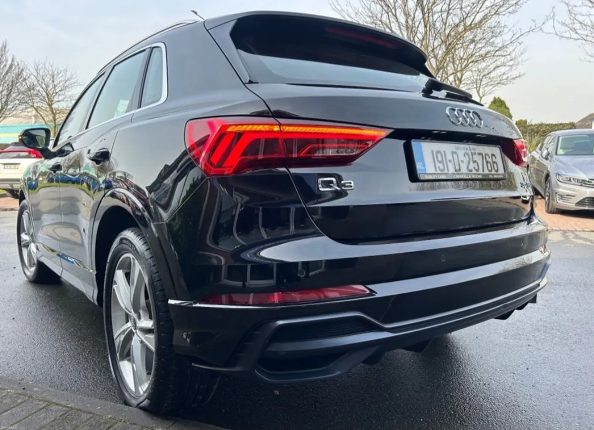 Audi Q3 2019 - Image 5