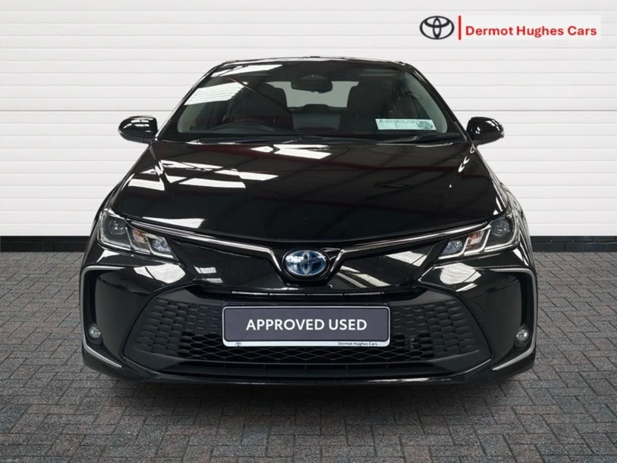 Toyota Corolla LUNA SALOON HYBRID AUTO - Image 5