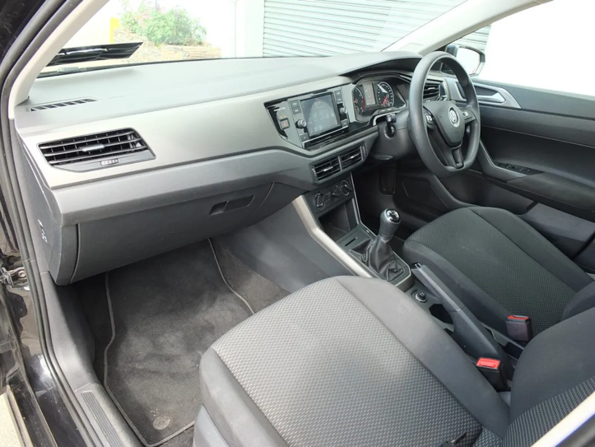 Volkswagen Polo Trendline - Image 3