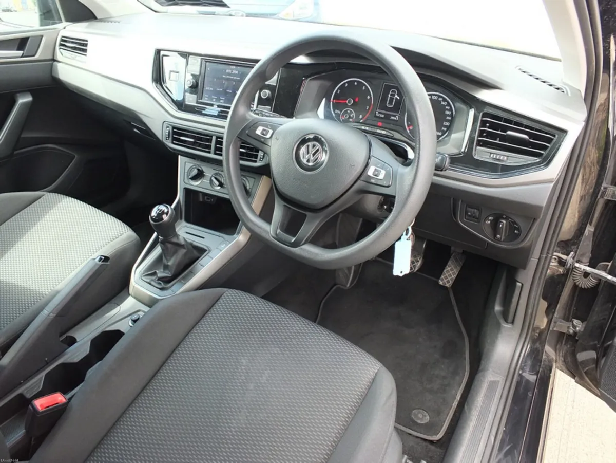 Volkswagen Polo Trendline - Image 5