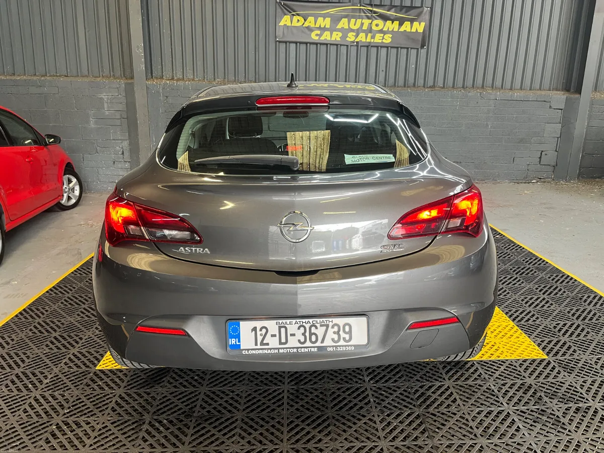Opel Astra 2012 - Image 6
