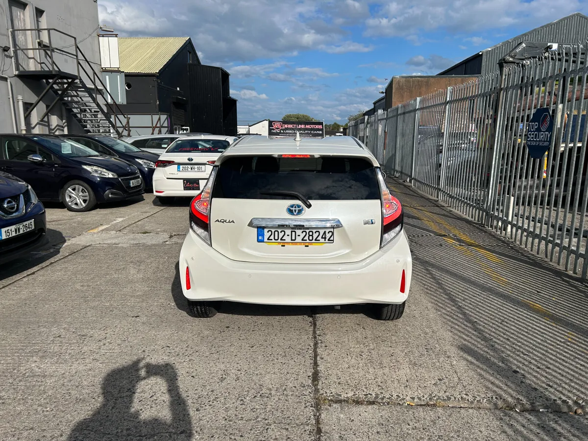 2020 Toyota Aqua | White - Image 4