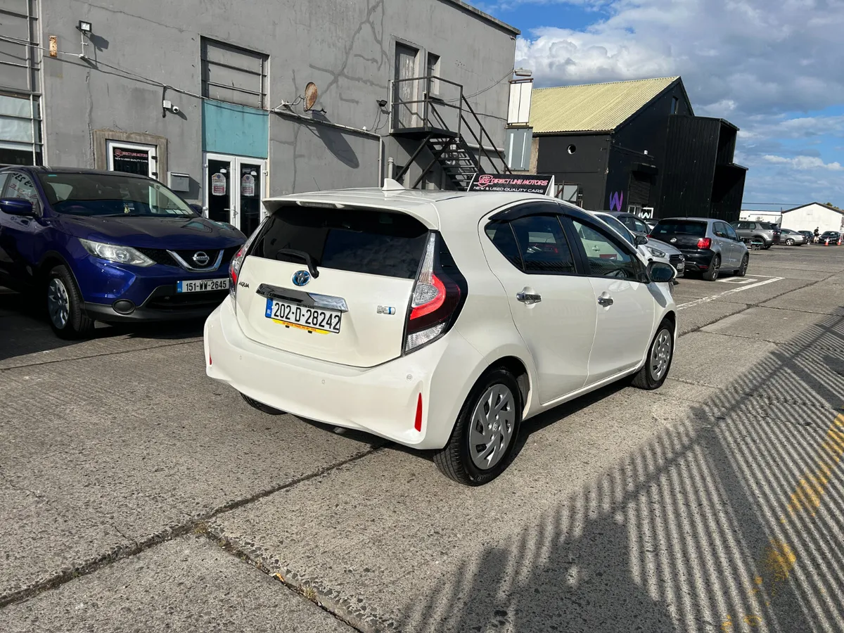 2020 Toyota Aqua | White - Image 6