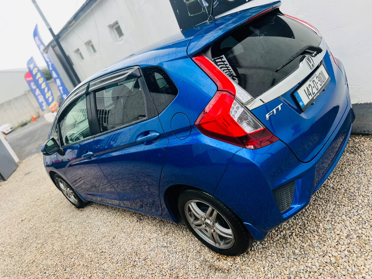 2014 Honda Fit 1.5 Hybird Automatic - Image 3
