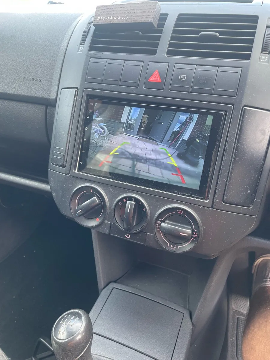 Volkswagen polo - Image 3