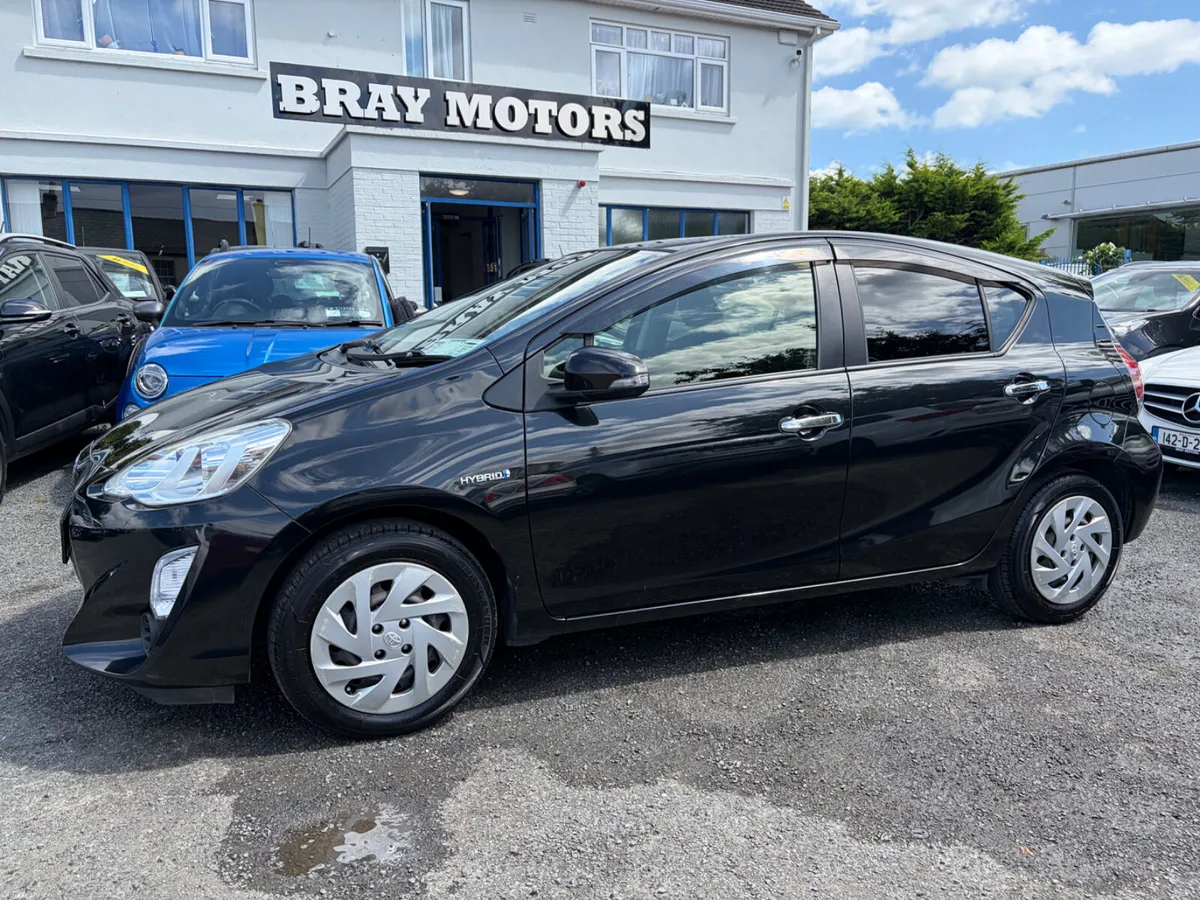 2016 TOYOTA AQUA 1.5 PETROL HYBRID AUTO - Image 1
