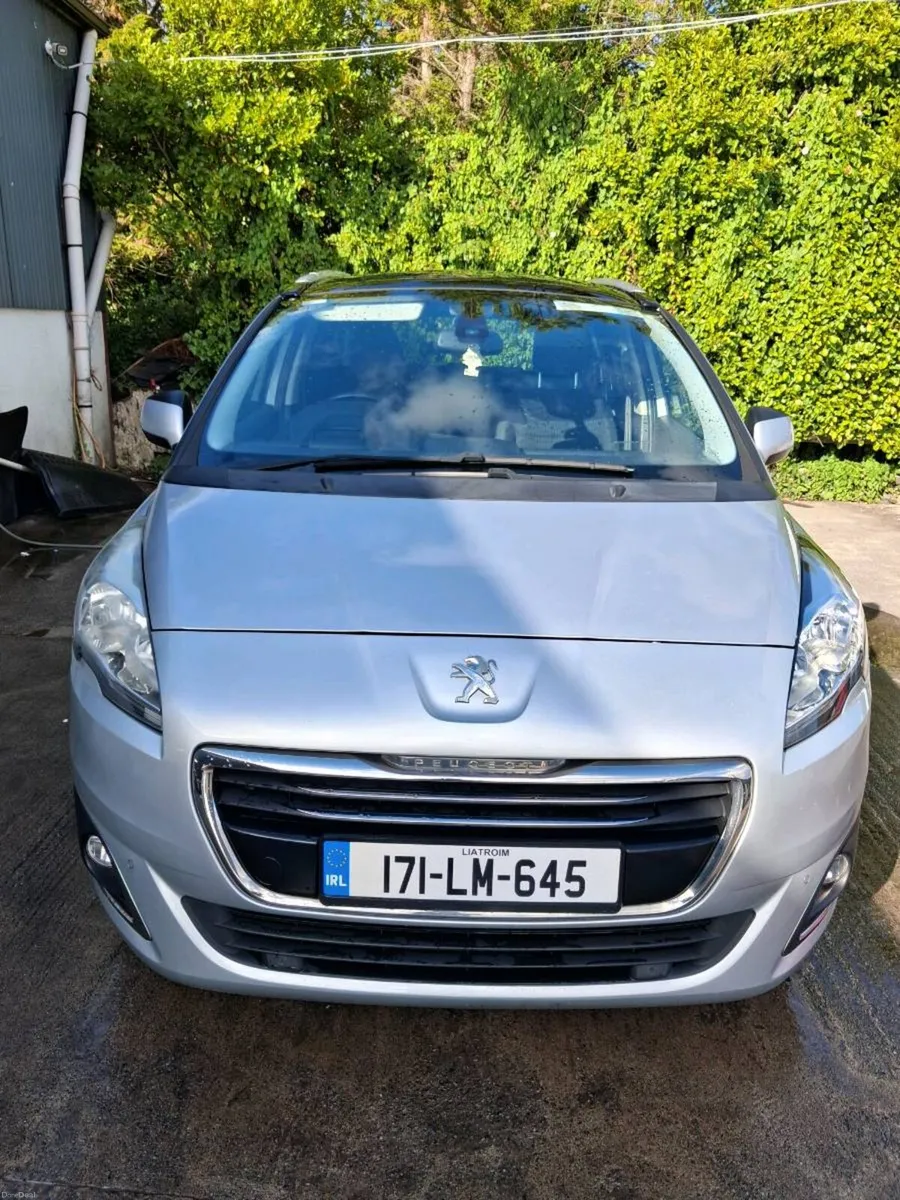 Peugeot 5008 - Image 2