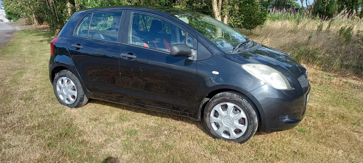 Toyota Yaris 2006 - Image 1