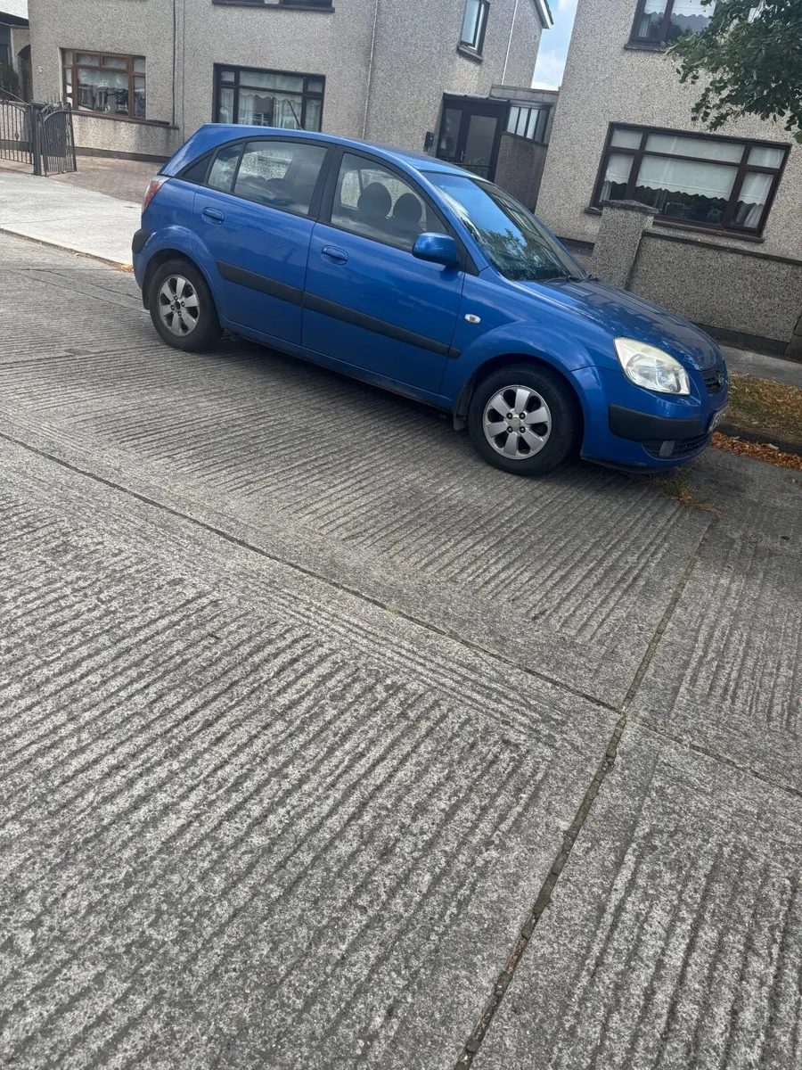 Kia Rio 2007 - Image 4