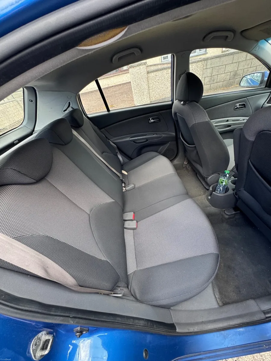 Kia Rio 2007 - Image 6