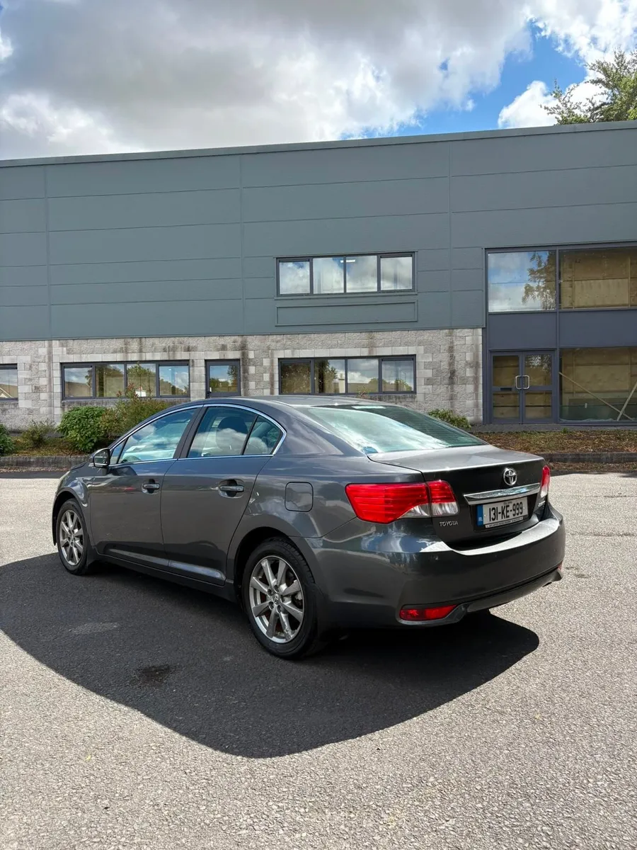 Toyota avensis - Image 4