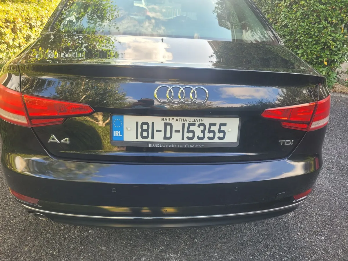 Audi A4 2018 - Image 2