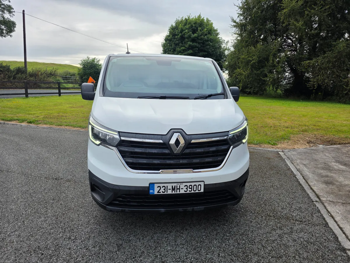 2023 Renault Trafic 2.0dci - Image 2
