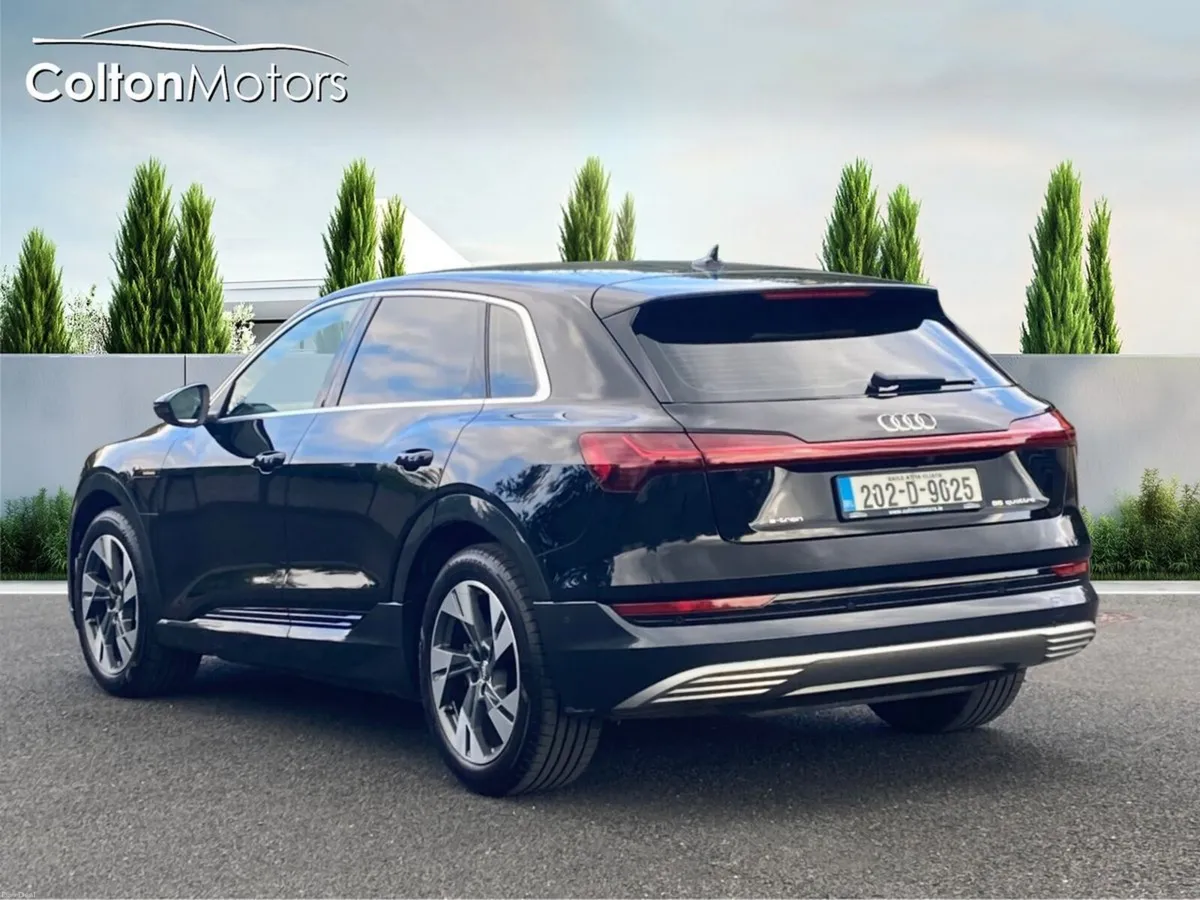 Audi e-tron 55 quattro Sport - Image 2