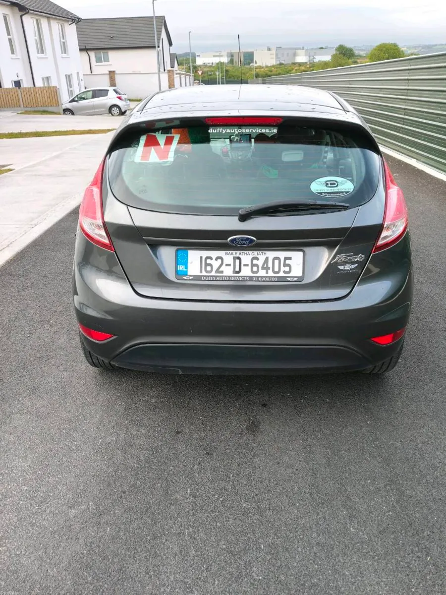 Automatic Ford fiesta - Image 4