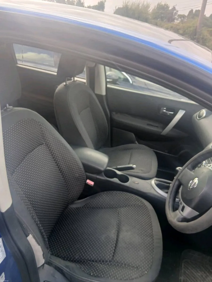 08 nissan quashqi taxed and tested - Image 6