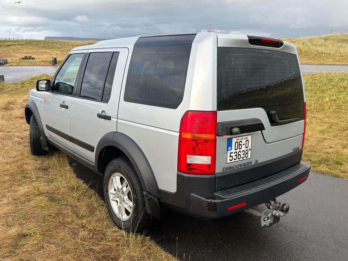 Land rover Discovery 3 Auto 2.7V6 7seater - Image 3
