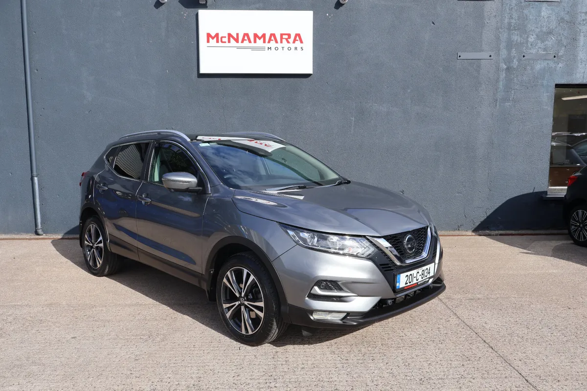 Nissan Qashqai SV Premium 38000Km FSH Exceptional - Image 1