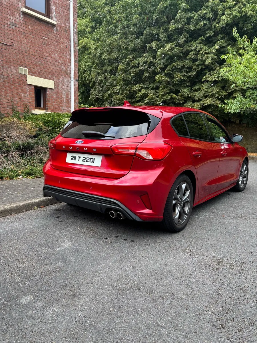 2021 Ford Focus St Line - Image 3