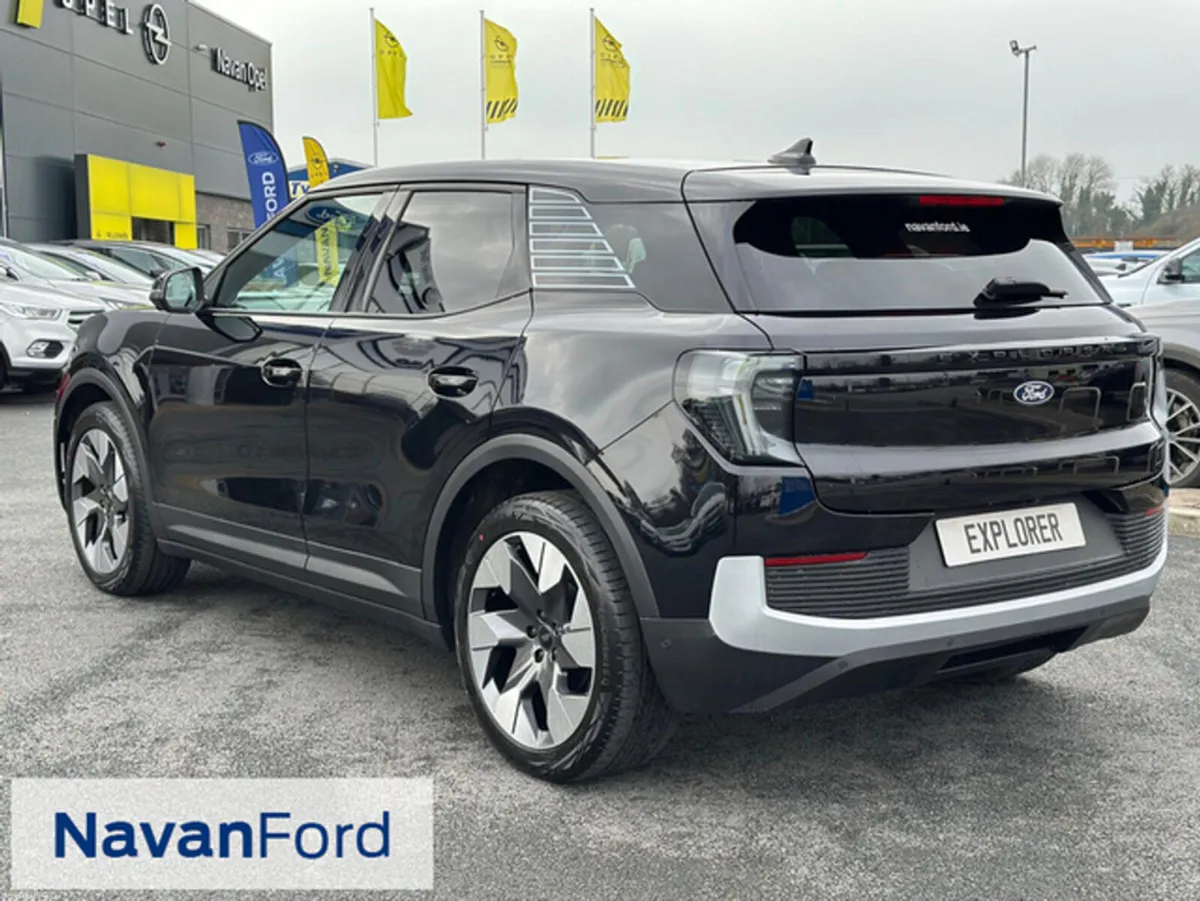 Ford Explorer Premium RWD 82kWh -  Extended Range - Image 5