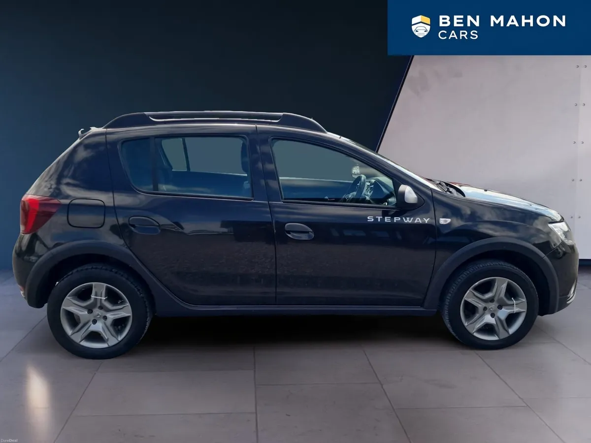 Dacia Sandero Stepway Signature 2020 - Image 5