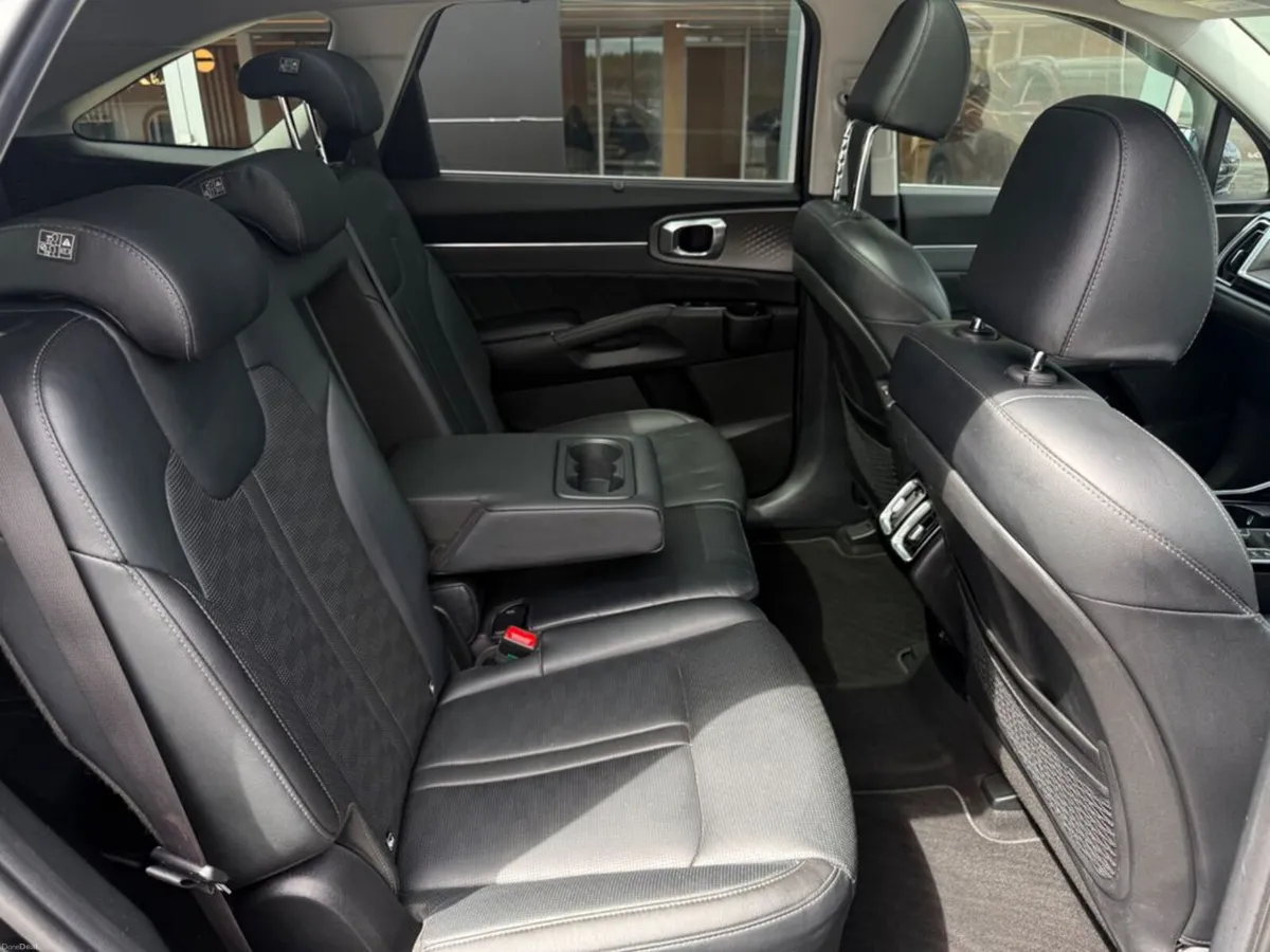 Kia Sorento DSL PE 7S - Image 4