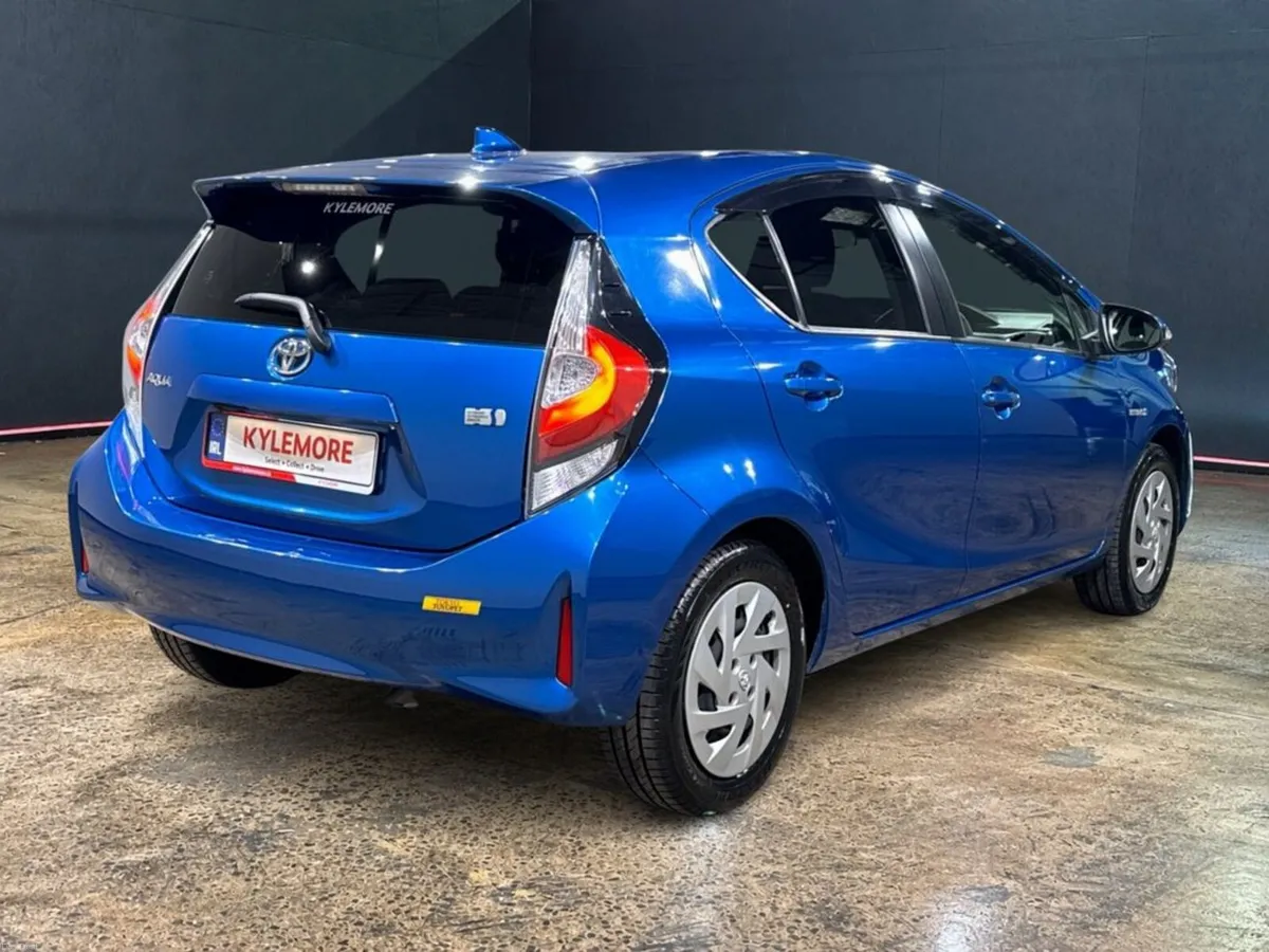 Toyota Aqua 1.5 HYBRID S MODEL - TOYOTA SAFETY SEN - Image 3