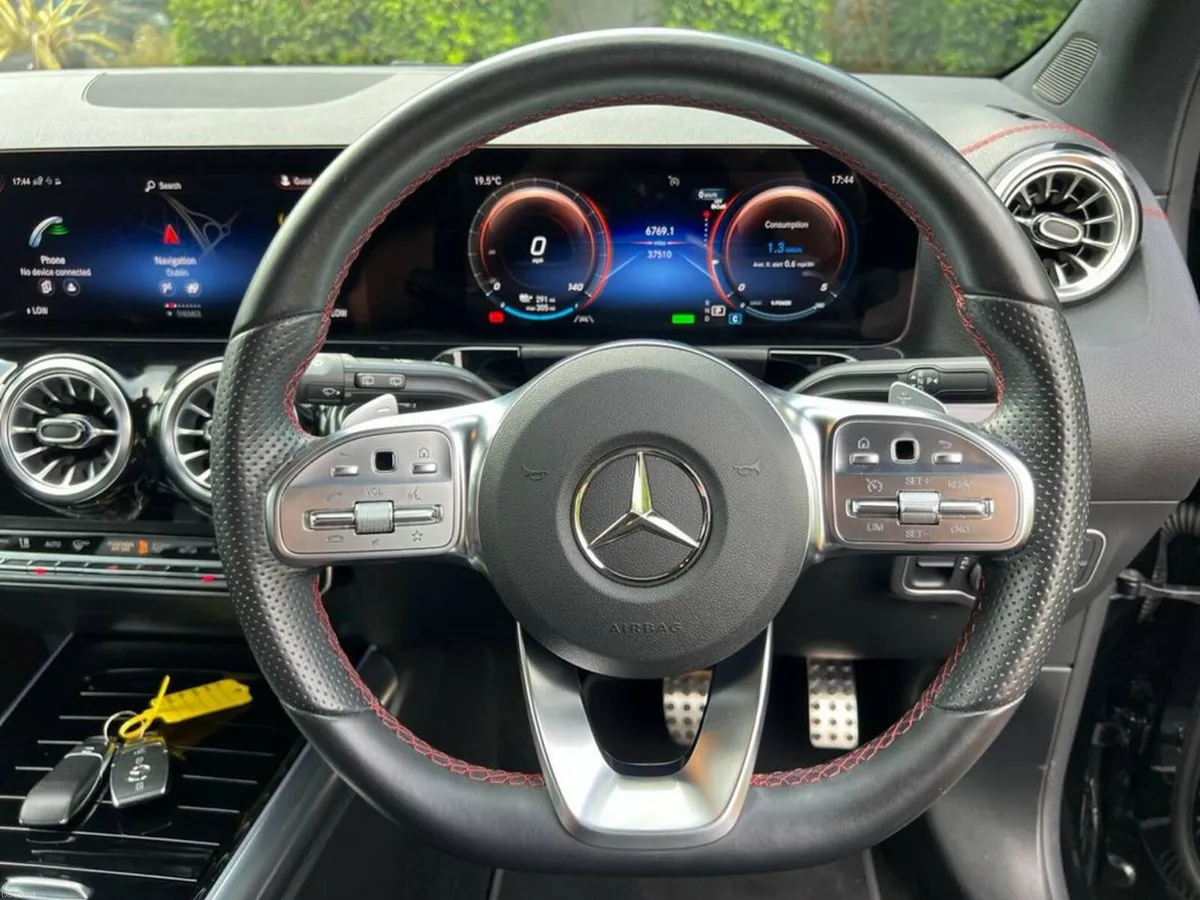 Mercedes-Benz EQA EQA250+ AMG-LINE PREMIUM PLUS // - Image 4