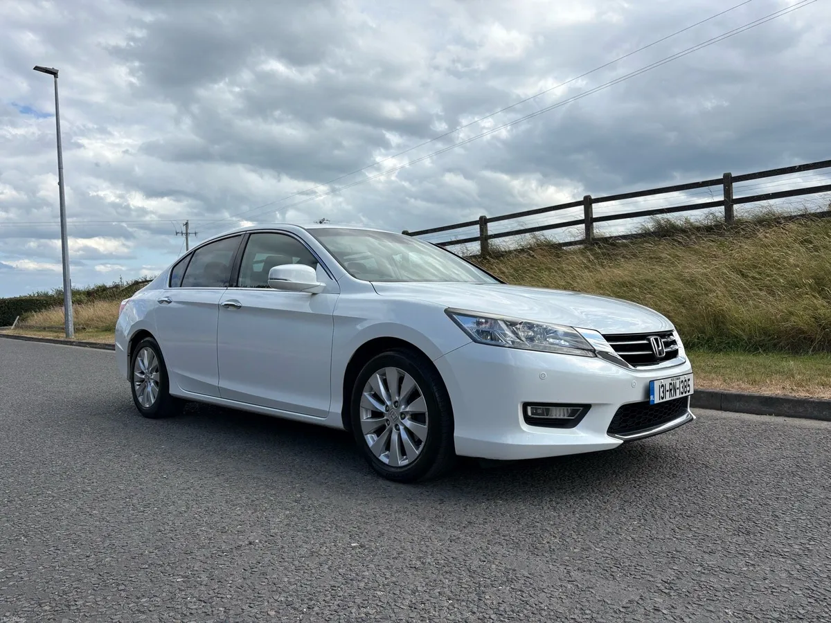 131 honda accord I vtec automatic - Image 3