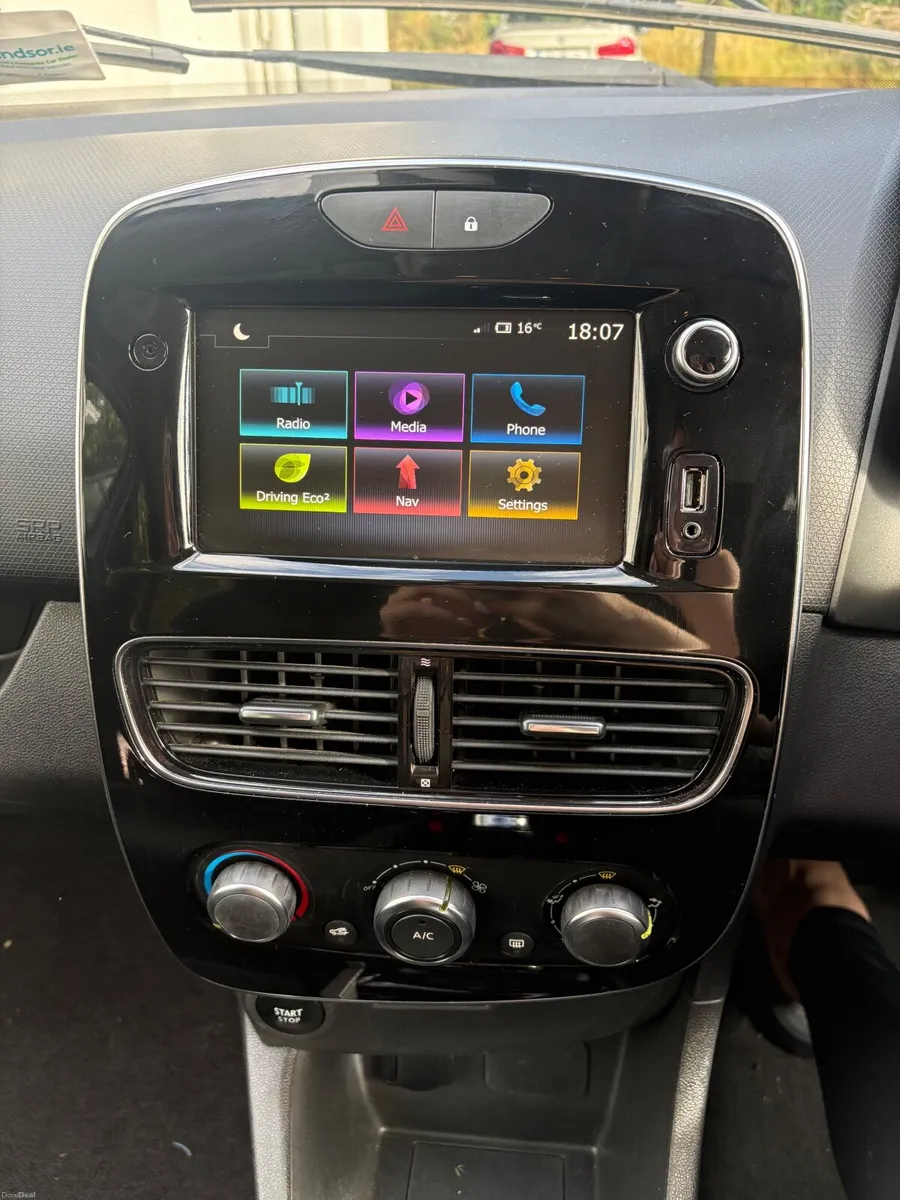 Renault Clio 2019 - Image 5