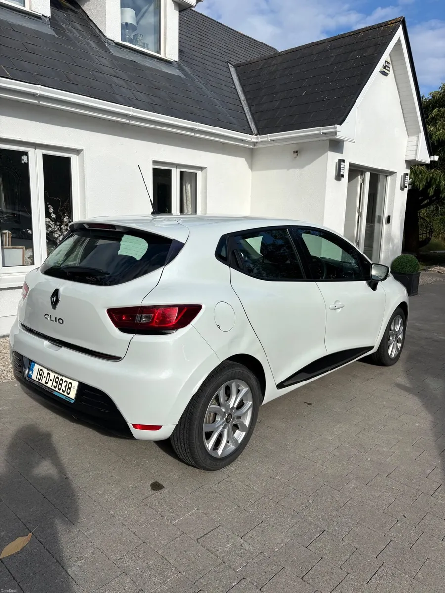 Renault Clio 2019 - Image 6