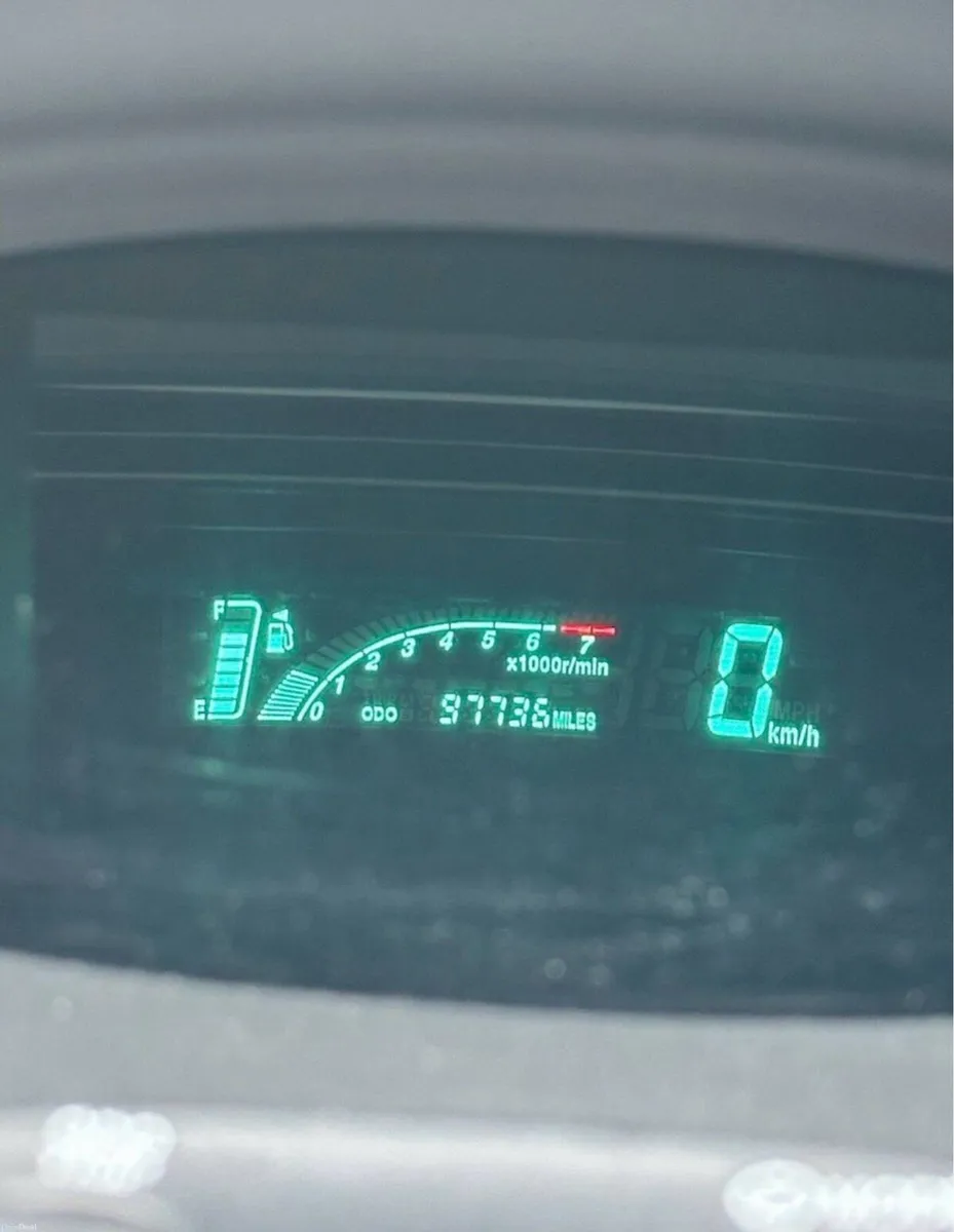 Toyota Yaris 1.3 Petrol Manual - Image 2