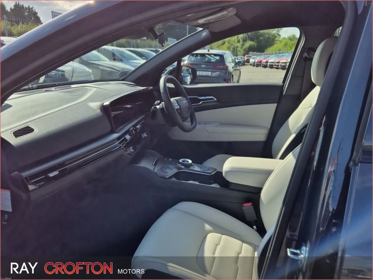 Kia Sportage Black Edition HEV *0% APR* - Image 6
