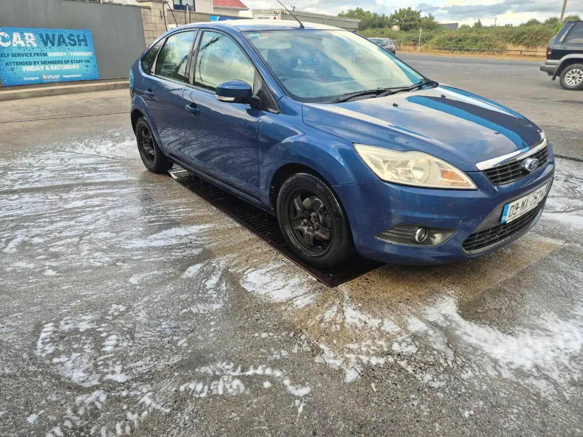 2009 ford focus nct 12/07/27 - Image 1
