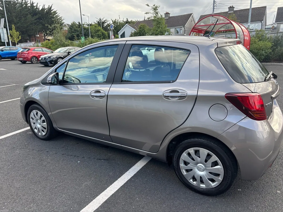 Toyota Yaris 2016 - Image 5