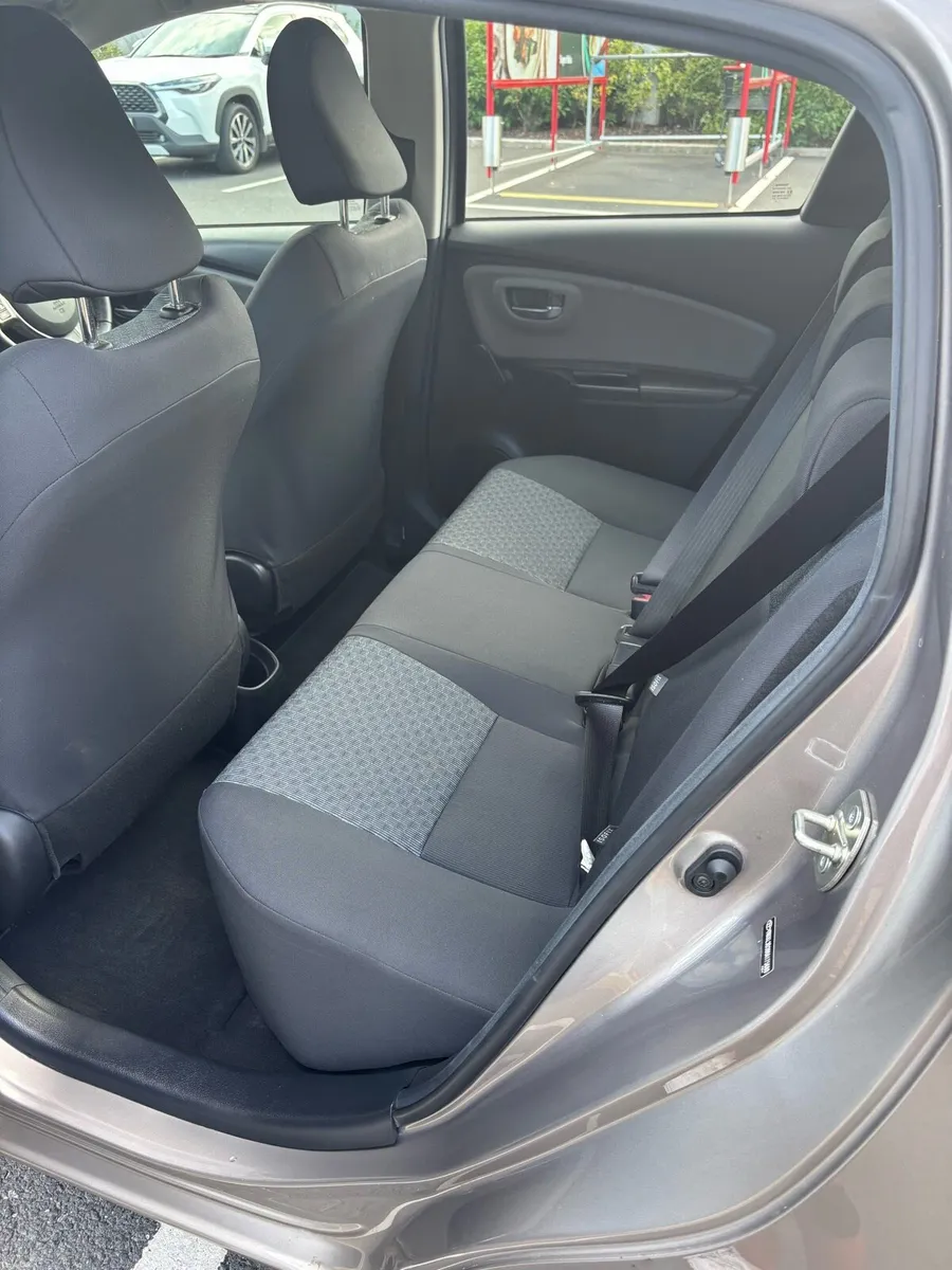 Toyota Yaris 2016 - Image 6