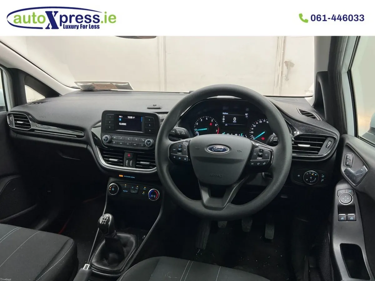 Ford Fiesta 1.1 Petrol, Manual - Image 6