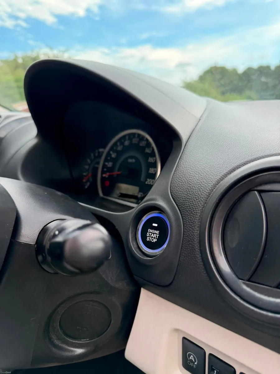 Mitsubishi Mirage 2012 - Image 5